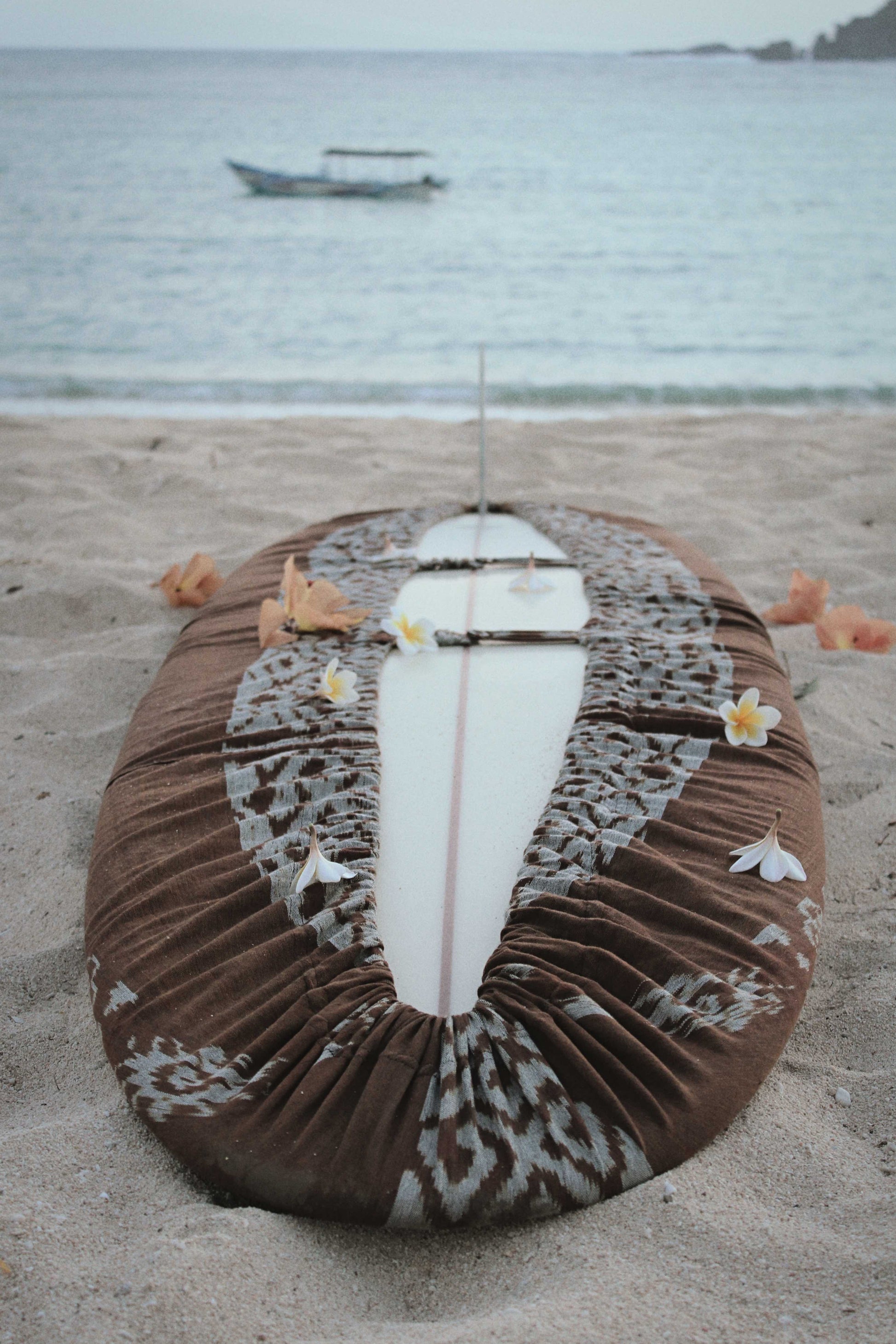 Solah Longboard Cover - Pre-order
