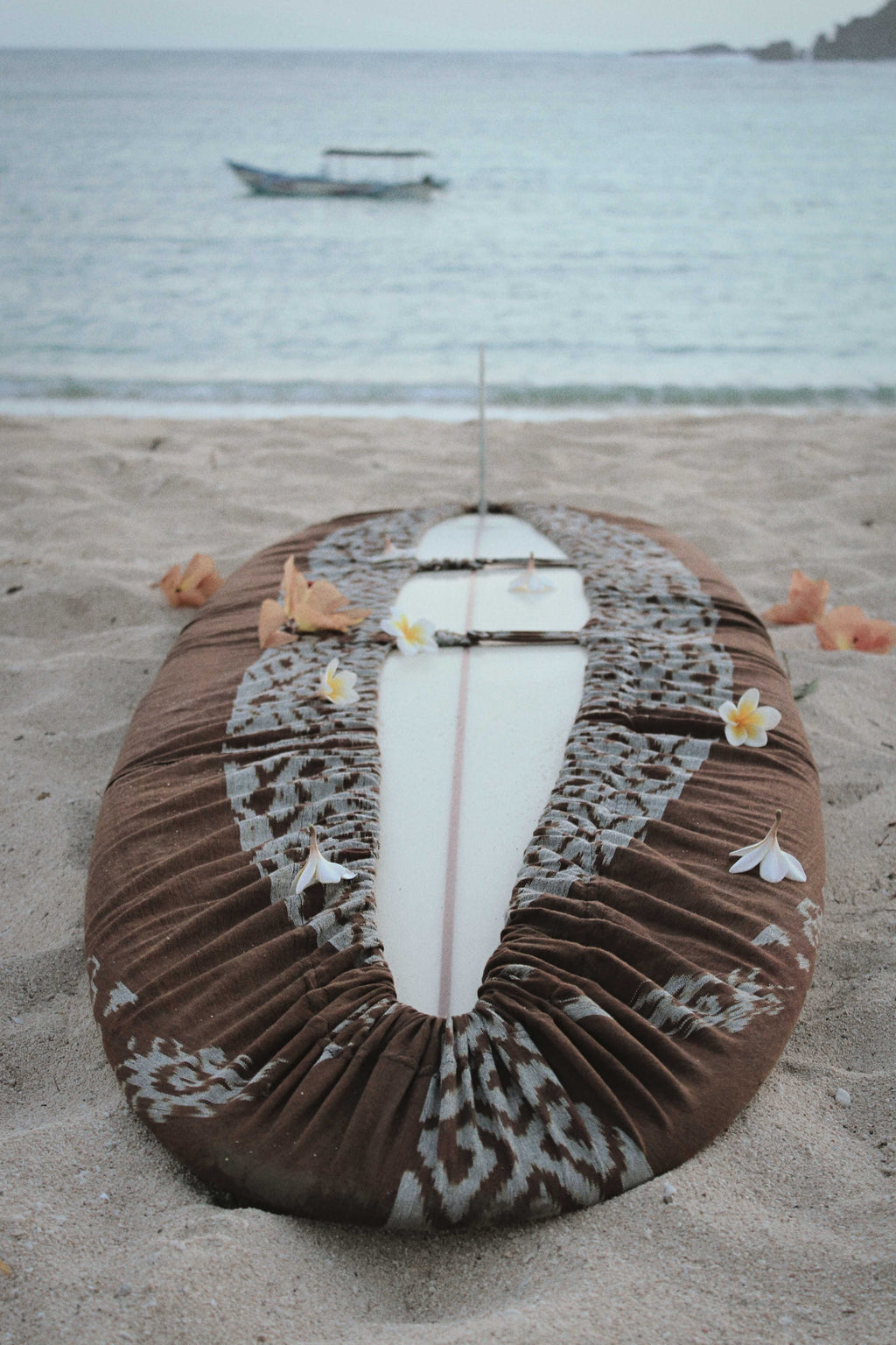 Solah Longboard Cover - Pre-order